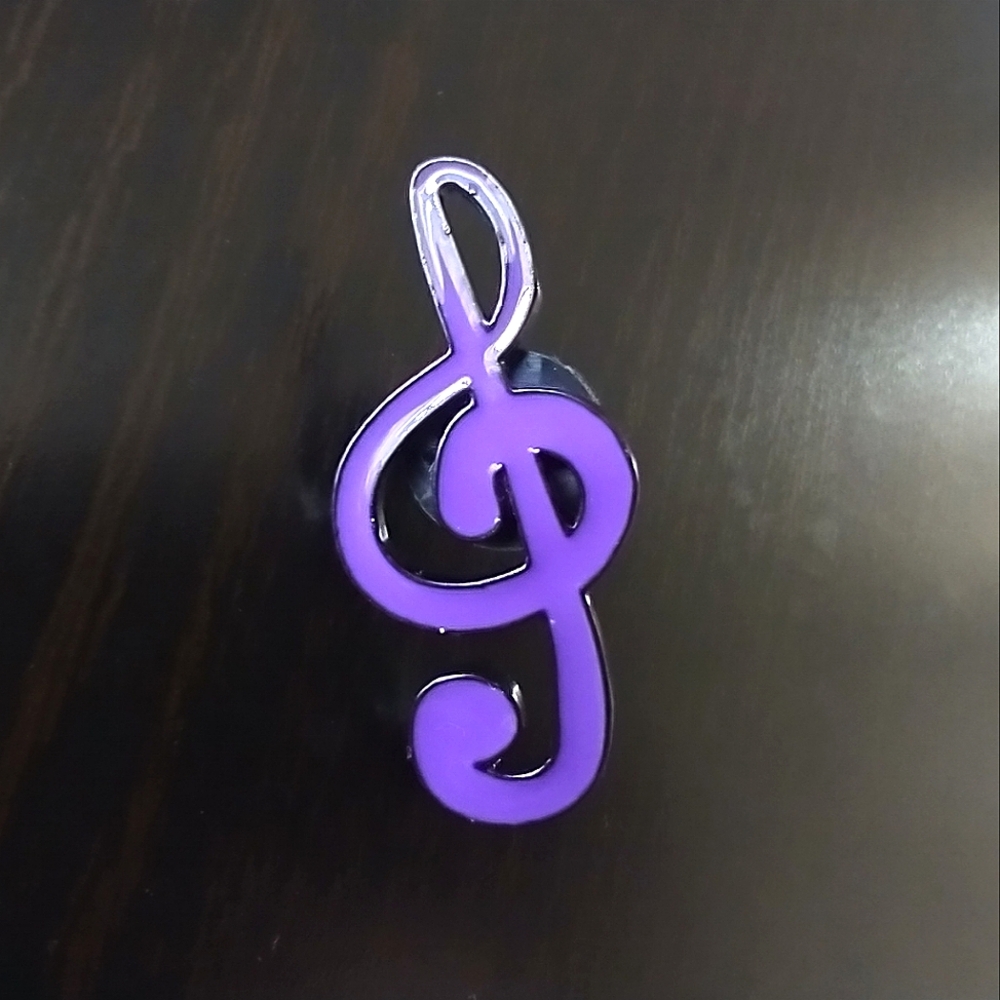 🧁 3/$30 Purple Treble Clef Music Enamel Pin NEW